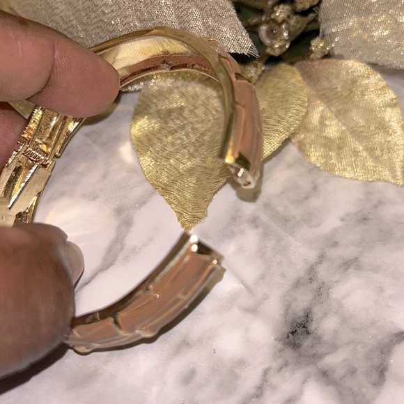 NWOT Nordstrom Sequin Bracelet Tan & Gold Open Clasp - Picture 5 of 5